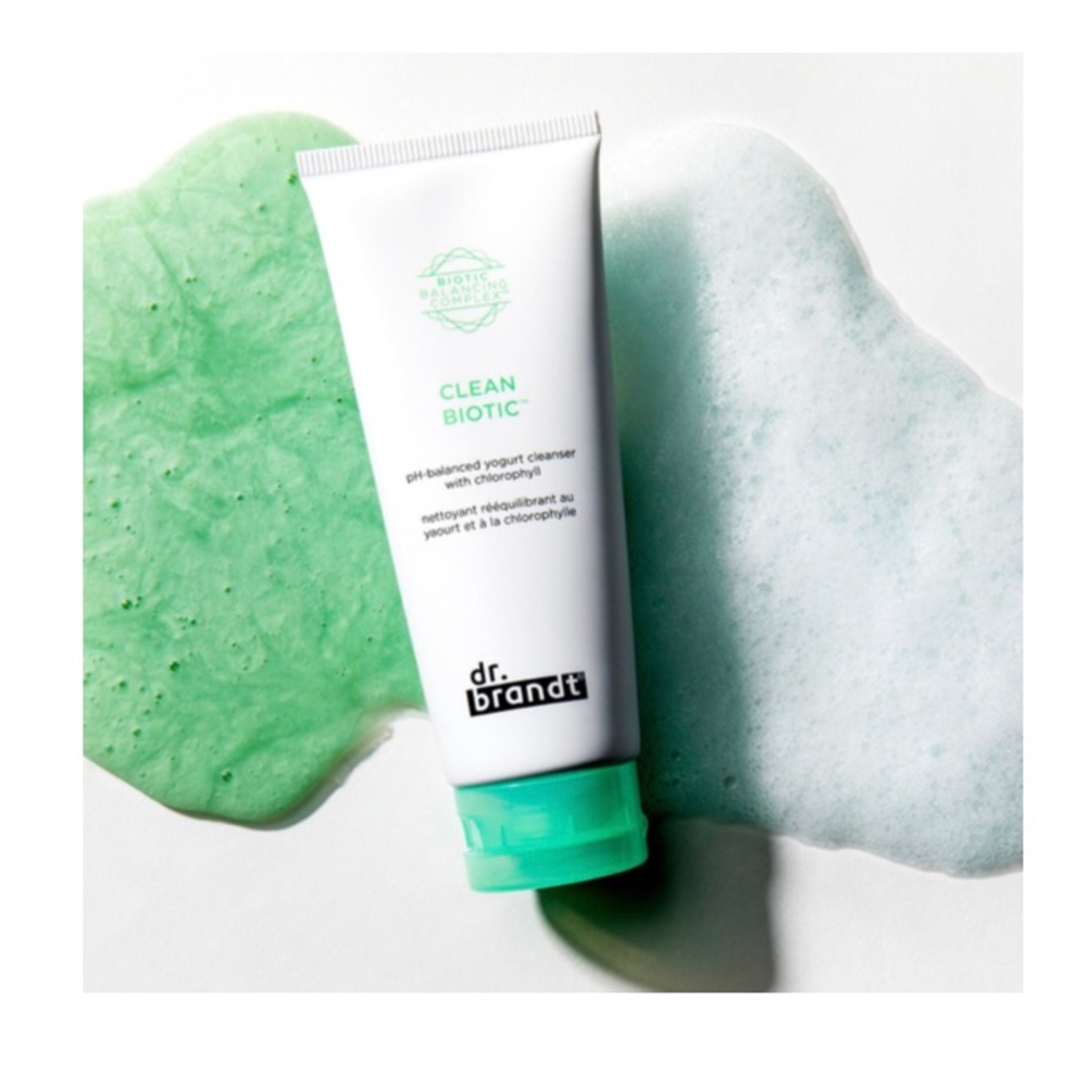 DR. BRANDT Clean Biotic pH-balanced cleanser